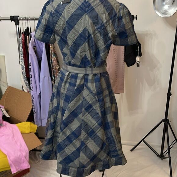 NWT Club Monaco Plaid Seamed V-Neck Dress size 6 - Picture 7 of 13